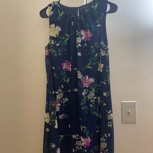DKNY sleevless multi color summer flowy dress size 8